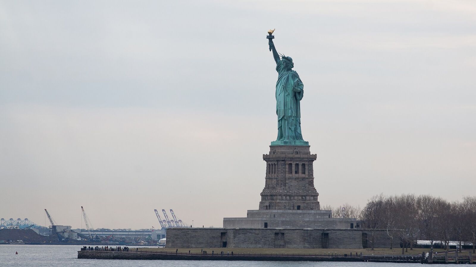 Frihedsgudinden set fra Staten Island Ferry